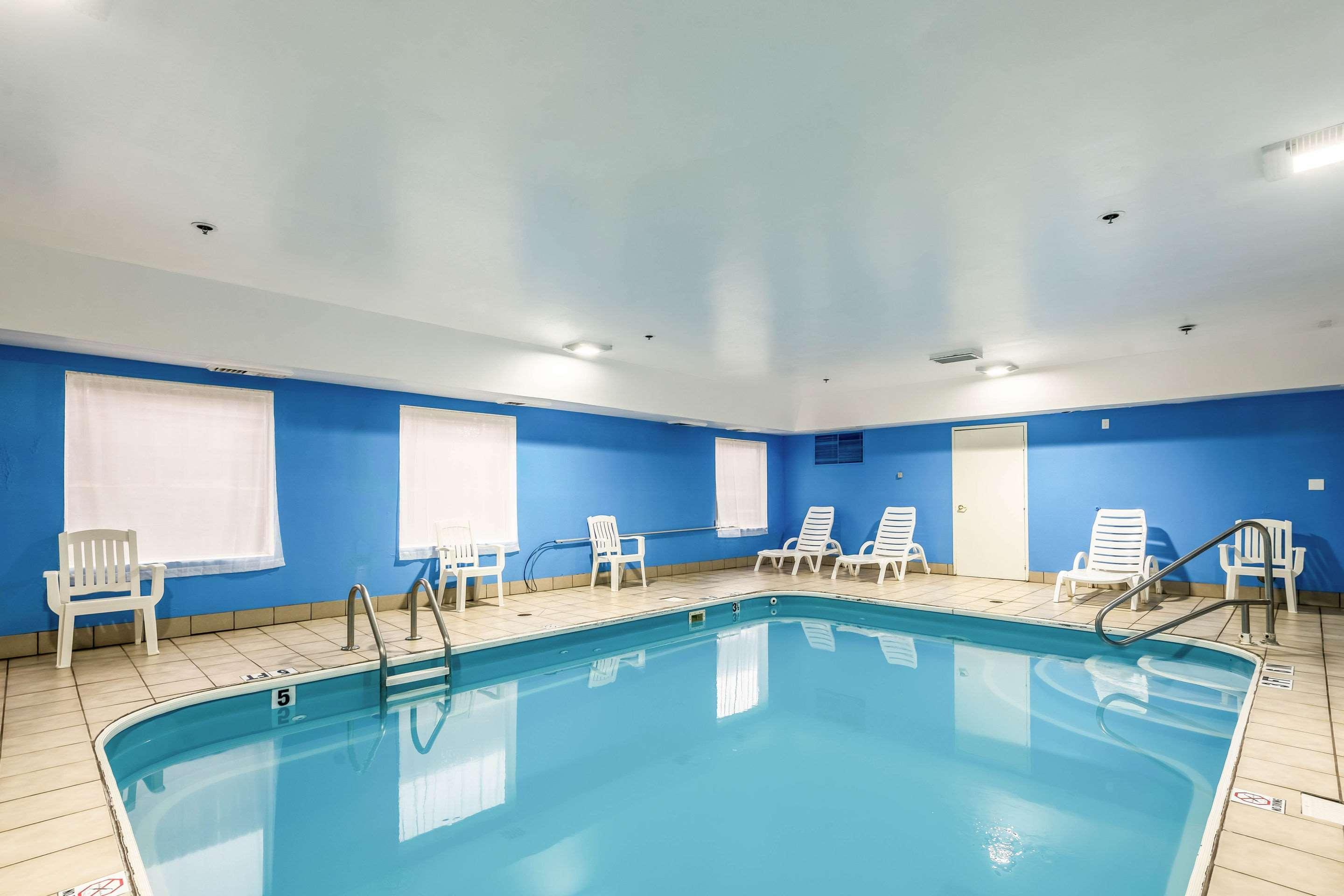 Comfort Inn & Suites Englewood Dış mekan fotoğraf